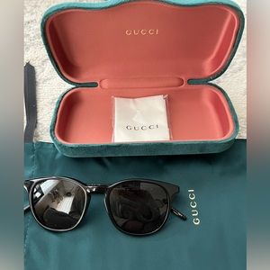 Gucci sunglasses!